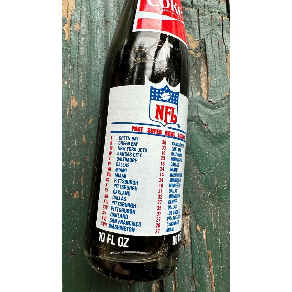 Vintage 1984 Coca-Cola Super Bowl XVIII Tampa Florida 10oz Commemorative Bottle